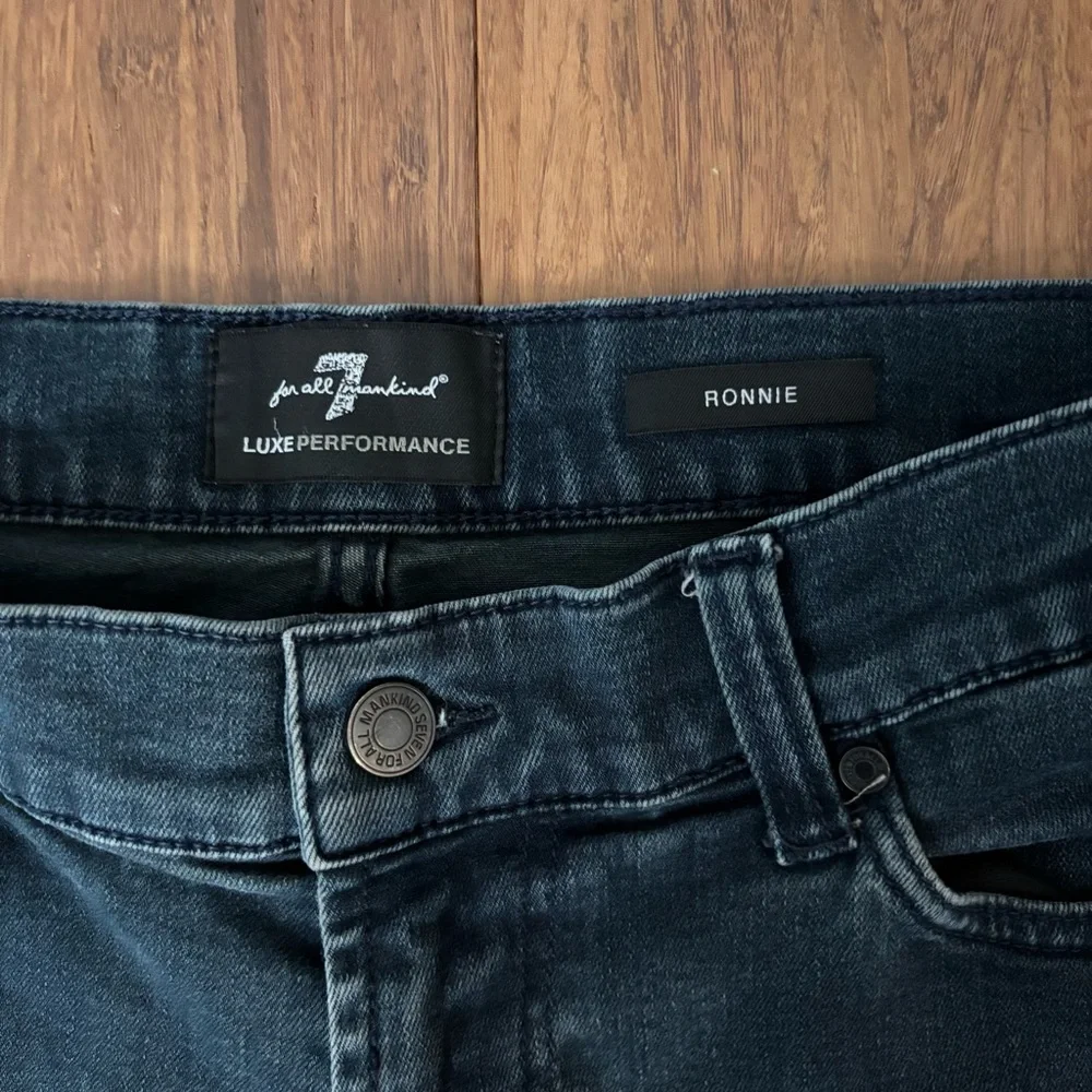 7 For All Mankind Men’s Luxe Performance Ronnie Slim Jeans Size 33